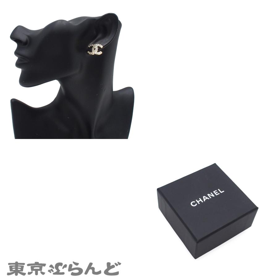 CHANEL ココマーク ピアス コスチュームパール ラインストーン 片耳 CHANEL（シャネル） メタル フェイクパール ココマーク パール ライン