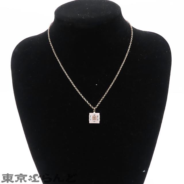 CHANEL（シャネル） スクエア プレート ココマーク ネックレス 07C