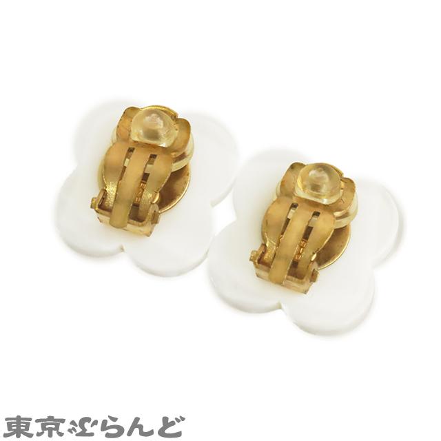 CHANEL（シャネル） フラワーモチーフ イヤリング 02P ホワイトx