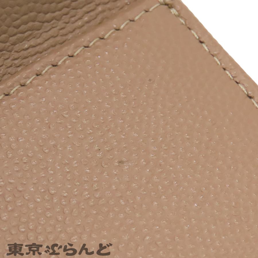 CHANEL（シャネル） コンパクトウォレット ベージュ ゴールド金具