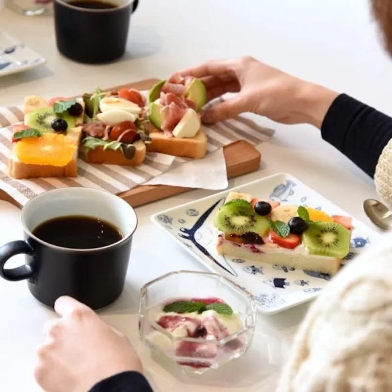 かめ子ココマリン正角皿４枚小皿8枚茶碗3個 キッチン/食器 かめ子様専用ココマリン正角皿4枚小皿8枚茶碗3個