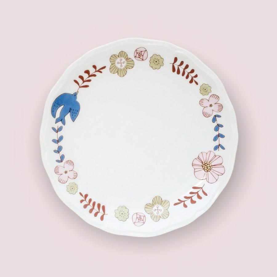 九谷焼　飾り皿　花と鳥のデザイン皿 2枚セット 九谷焼 飾り皿 花と鳥のデザイン皿 2枚セット 九谷焼 飾り皿 花