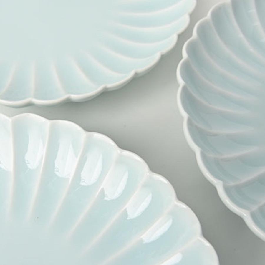 菊皿 中皿 取り皿 おしゃれ 波佐見焼 菊彫皿 6寸皿 青白 菊彫り しのぎ