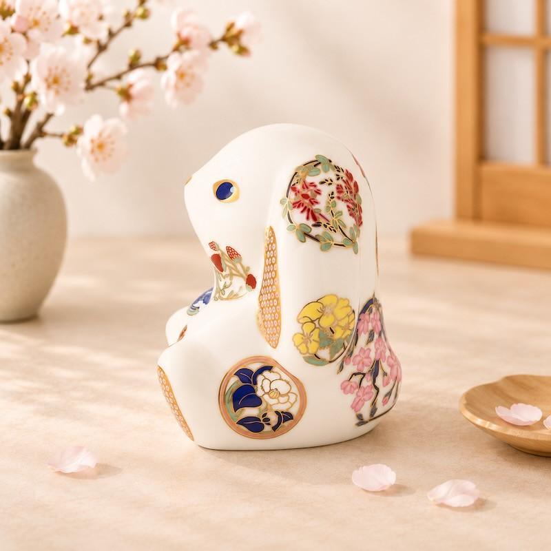 Momoco rabbit 古伊万里 花暦 白 うさぎ 有田焼 置物 玄関 おしゃれ