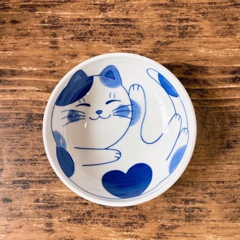 ねこちぐら 小鉢 おしゃれ 煮物鉢 鉢 ボウル 美濃焼 猫柄 和食器 ねこちぐら 小鉢 おしゃれ 煮物鉢 鉢 ボウル 美濃焼 猫柄 和食器