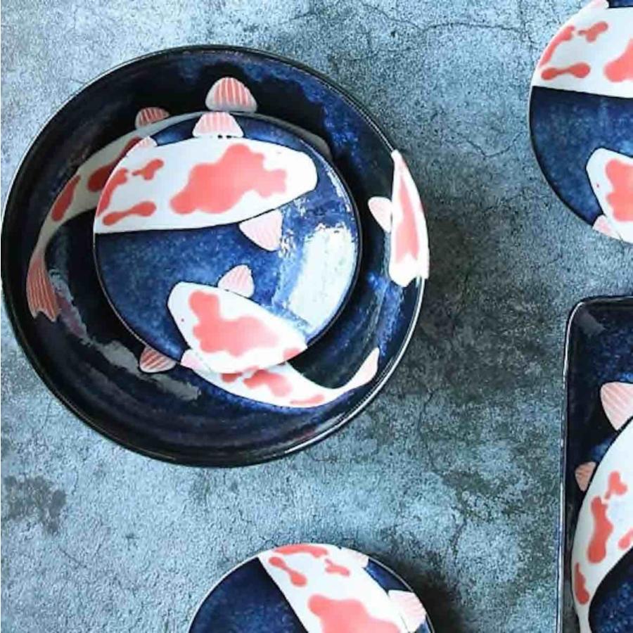 民芸器　取り皿　魚柄がオシャレ　べにや民芸店　青山　未使用に近い美品　格安です。 アワサカ 食器 錦鯉 豆皿 醤油皿 おしゃれ タレ皿 和食器 魚柄