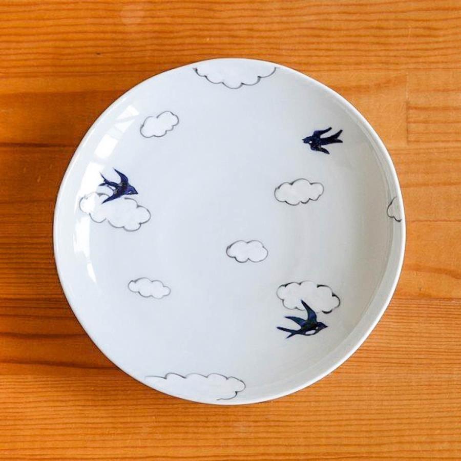 有田焼 雲つばめ 皿 丸皿 中皿 大皿 おしゃれ 手描き 食器 ツバメ 日本