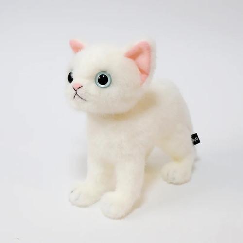 【送料・包装無料】Cuddly シロ(ブルーアイ) 白/B ドロップス 猫ぬいぐるみ 313 | Cuddly（ぬいぐるみ）