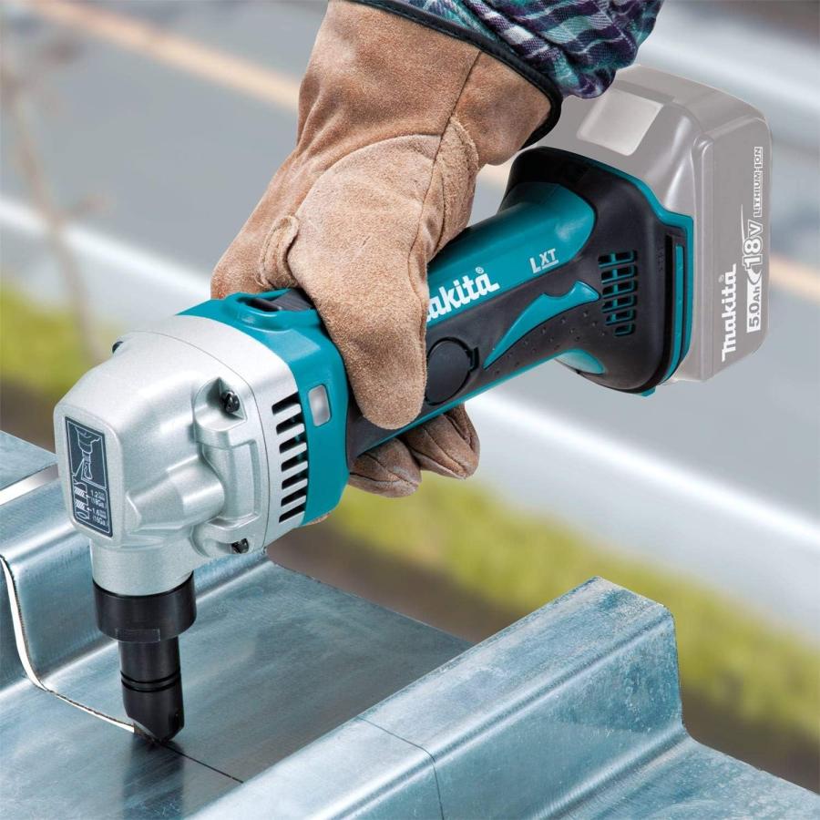 Makita XNJ01Z 18V LXT Lithium-Ion Cordless 16 Gauge Nibbler  Tool Only　並行輸入品｜tokyootamart｜03