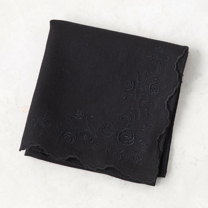 東京ソワール ハンカチ コットン 刺繍 花柄 ローズ バラ 冠婚 東京ソワール ハンカチ コットン 刺繍 花柄 ローズ バラ 冠婚