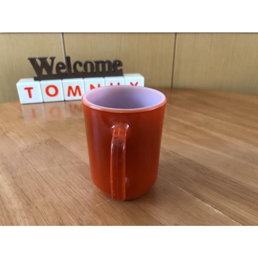 のん　fire kingファイヤーキング キディミールタイム　レア ファイヤーキング fire-king 9オンスマグ 赤茶 : Tom-nuy - 通販