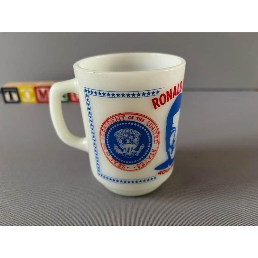 ファイヤーキング fire-king ロナルド・レーガン 9オンスマグ : Tom