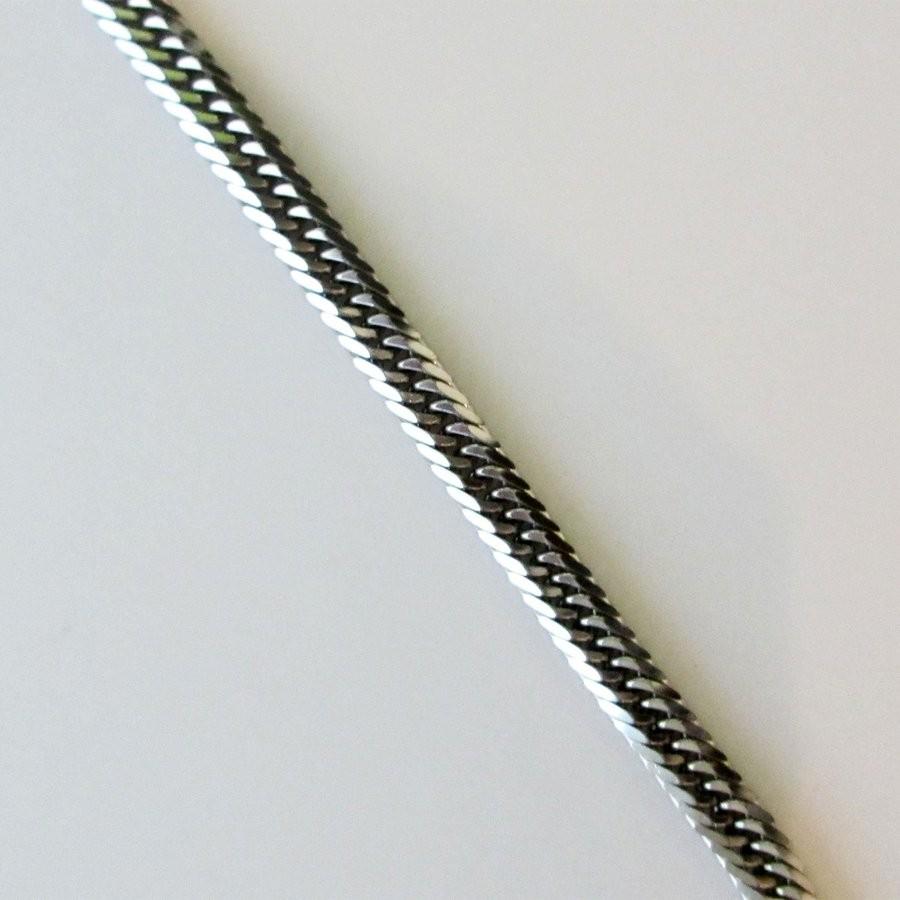 【極美品】 Pt900　喜平　プラチナ 八面トリプル ネックレス(30g-50cm)中留（中折れ）（造幣局検定マーク刻印入）8面トリプル 【H2655128098】(96416円)