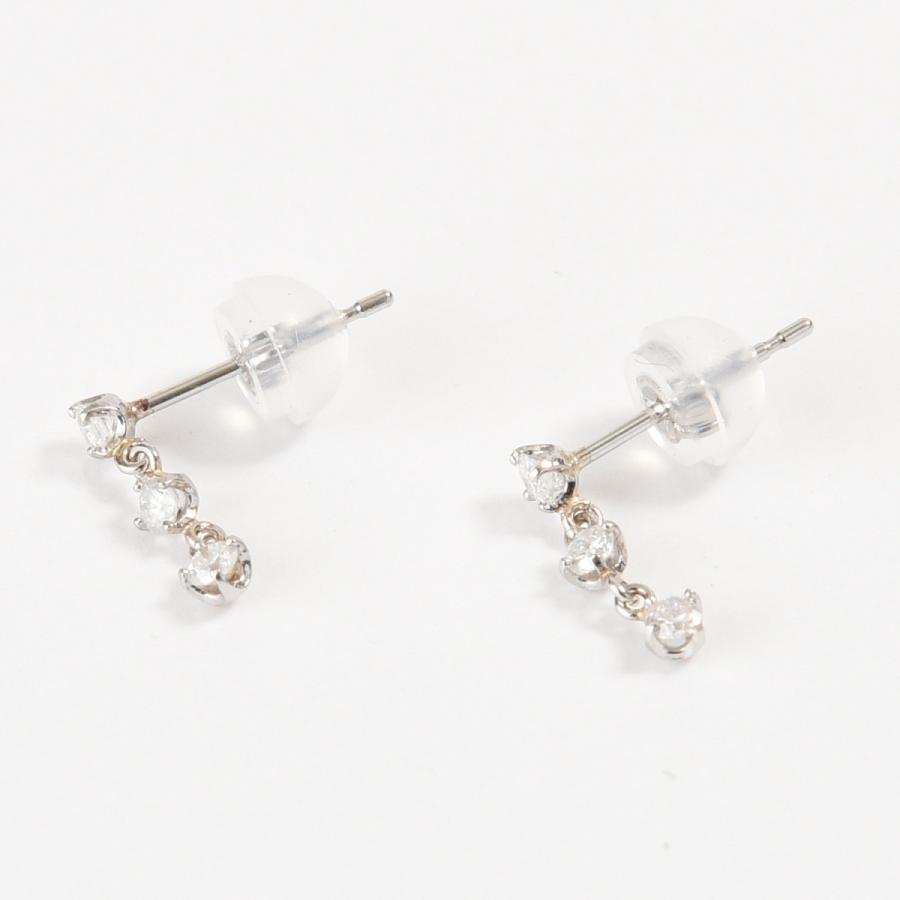 tomatosarada PT プラチナ900 3連 ダイヤモンドピアス【宅急便 tomatosarada PT プラチナ900 3連 ダイヤモンドピアス【宅急便