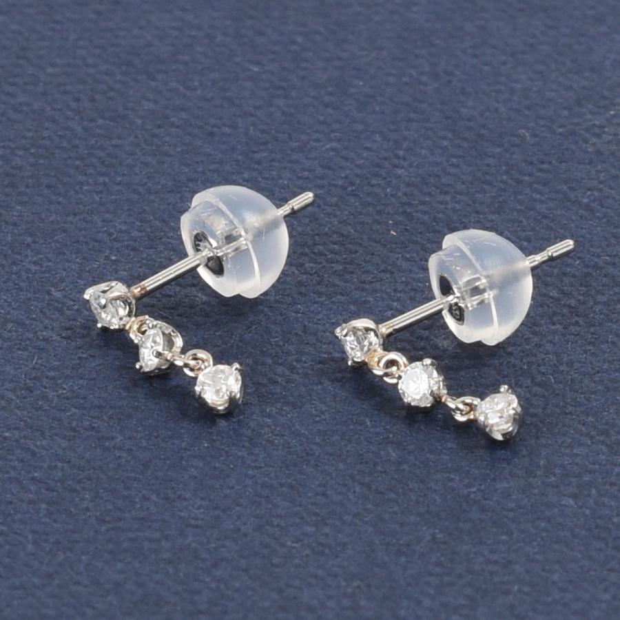 tomatosarada PT プラチナ900 3連 ダイヤモンドピアス【宅急便 tomatosarada PT プラチナ900 3連 ダイヤモンドピアス【宅急便