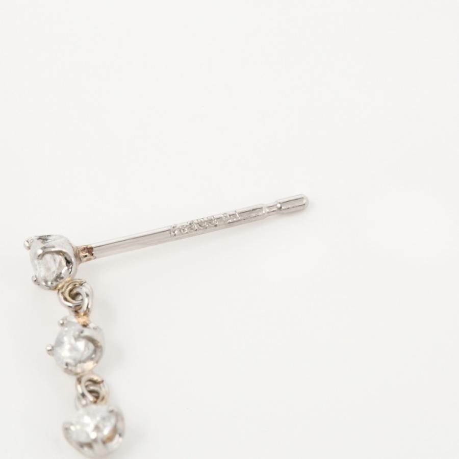 tomatosarada PT プラチナ900 3連 ダイヤモンドピアス【宅急便 tomatosarada PT プラチナ900 3連 ダイヤモンドピアス【宅急便