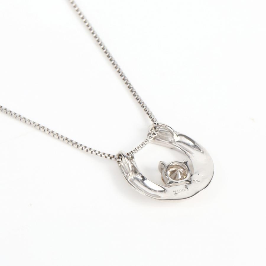 プラチナ900 Pt900　ダイヤモンドネックレス　Pt.0.1ct　馬蹄　ホースシューデザイン