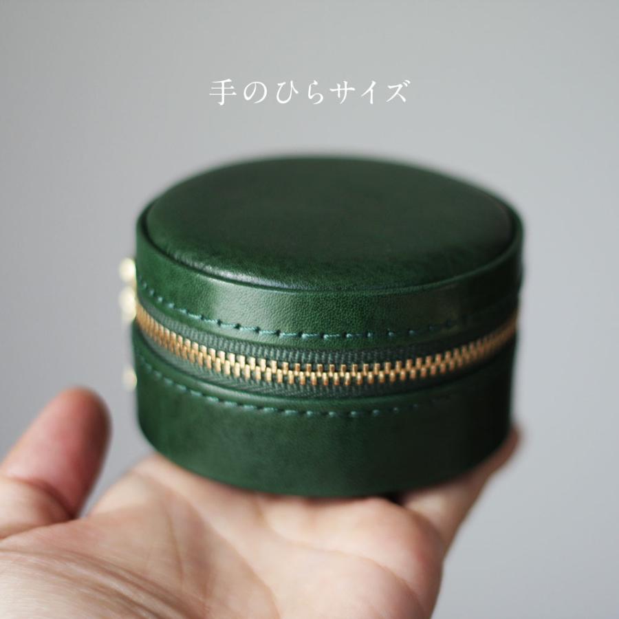 ○本革 アクセサリーケース ジュエリーボックス 携帯用 持運び用