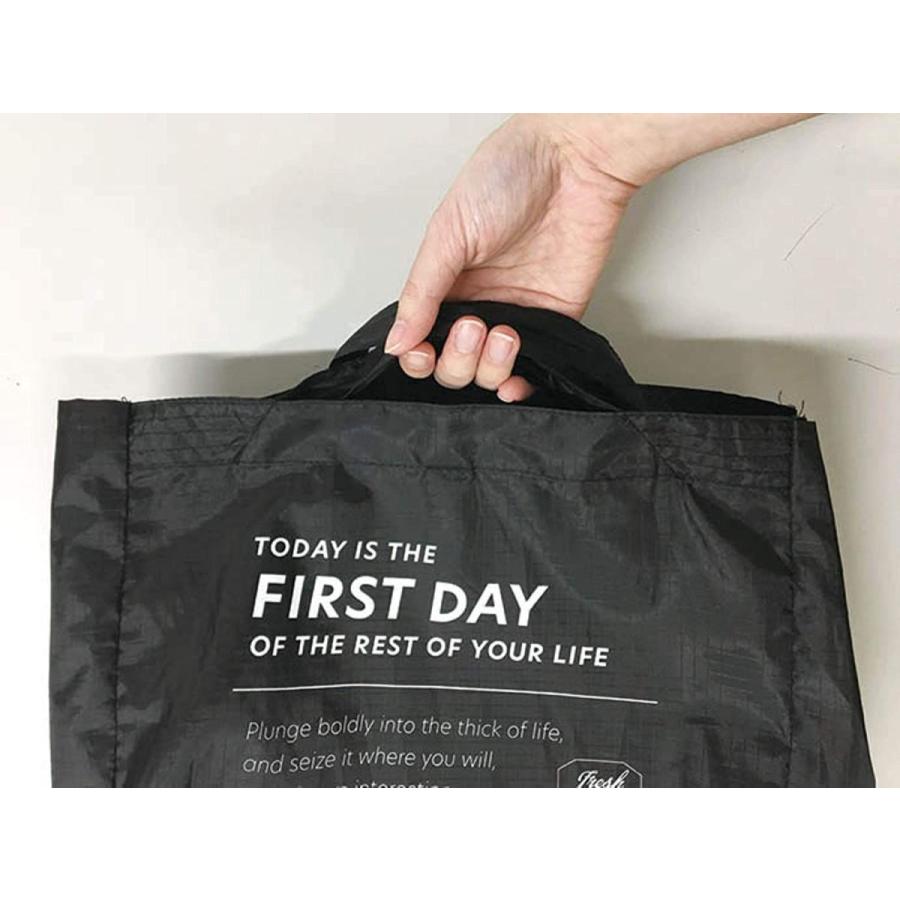 当店だけの限定モデル ネイビー ｌサイズ 底広タイプ 弁当 コンビニ コンパクト 折り畳み エコバッグ W28 ｈ35 マチ18cm ポケ 縦入れ ペットボトル 水筒 Www We Job Com