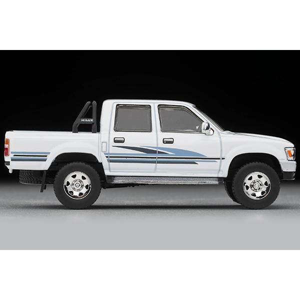 トヨタ ミニカー HILUX ② Amazon | トミカ No.67 ミニカー ハイラックス (3DF-GUN125) ブラック