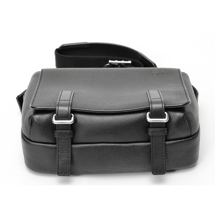 LOEWE（ロエベ） ミリタリー メッセンジャーバッグ / ショルダーバッグ