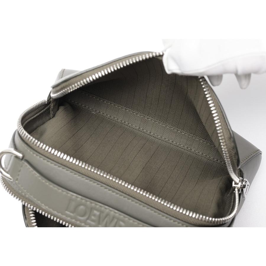 LOEWE（ロエベ） クロスボディ カメラバッグ ミニ C565R41X01 サテン 