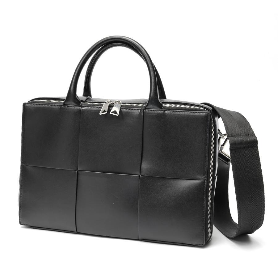 BOTTEGA VENETA（ボッテガ・ヴェネタ） アルコ ブリーフケース 680120