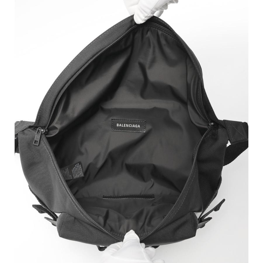 美品　バレンシアガ　ボディバッグ　黒　ナイロン　ロゴ BALENCIAGA（バレンシアガ） ボディバッグ エクスプローラー クロス