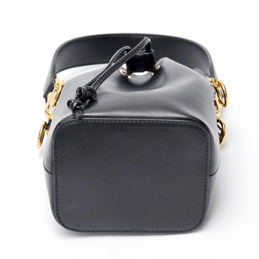 お値下げ！FENDI モントレゾールバッグ 黒 レザー
