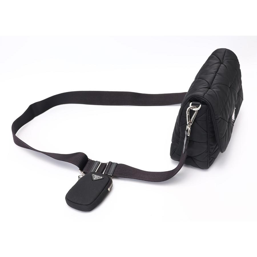 未使用級　150 PRADA プラダ　ショルダーバッグ　ブラック　ナイロン 未使用級 150 PRADA プラダ ショルダーバッグ ブラック ナイロン