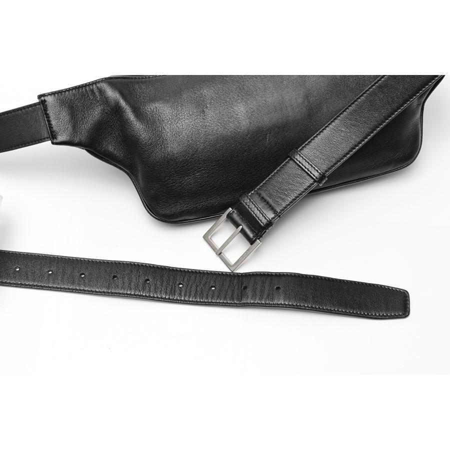 ててて！ サンローラン クラシック モノグラム ベルトバッグ 590076