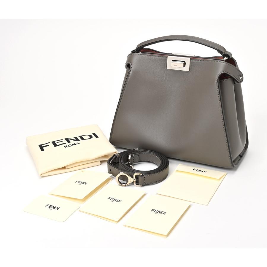 FENDI（フェンディ） ピーカブー アイコニック エッセンシャリー 