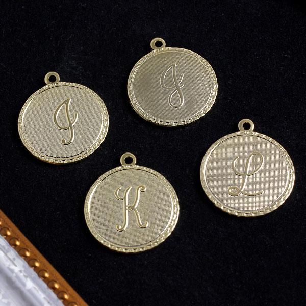 イニシャル-コイン ペンダントトップ 全26種類/欲しい