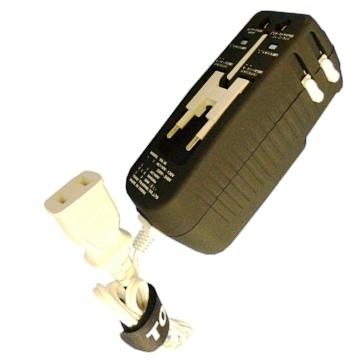海外旅行用変圧器 A,C,SE,O,BFプラグ搭載 世界の電圧(110V-240V)に自動