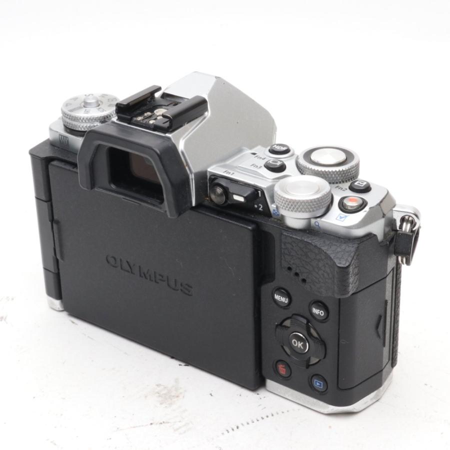 OLYMPUS ミラーレス一眼 OM-D E-M5 MarkII ボディー シルバー