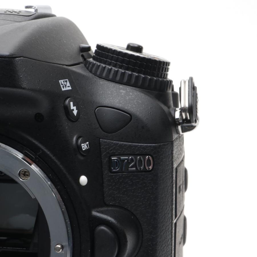 シャッター回数：5000】Nikon デジタル一眼レフカメラ D7200