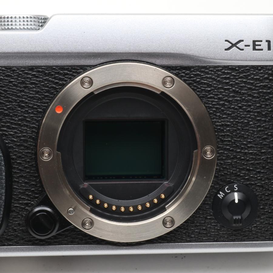 FUJIFILM X-E1 ボディ シルバー ミラーレス一眼レフカメラ 〔FUJIFILM