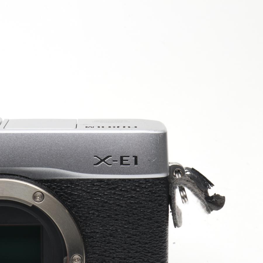 FUJIFILM X-E1 ボディ シルバー ミラーレス一眼レフカメラ 〔FUJIFILM