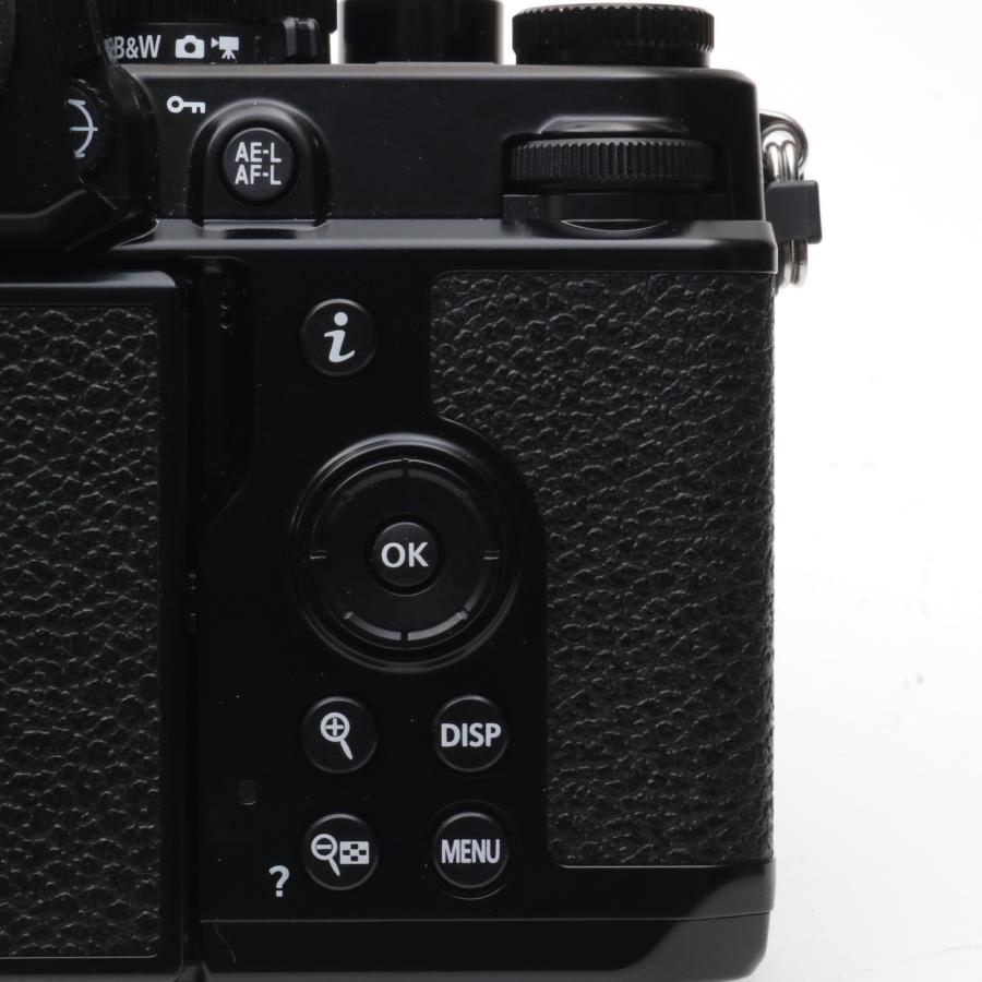 シャッター回数：700回】Nikon Z f ボディ 〔NIKON マウント