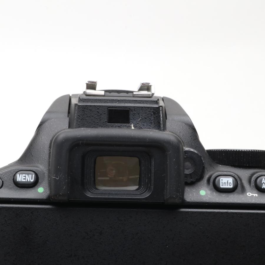 【最終価格】Nikon D5500 標準レンズ装備 シャッター回数極少 シャッター回数：8700回】Nikon D5500 18-55 VRII レンズキット