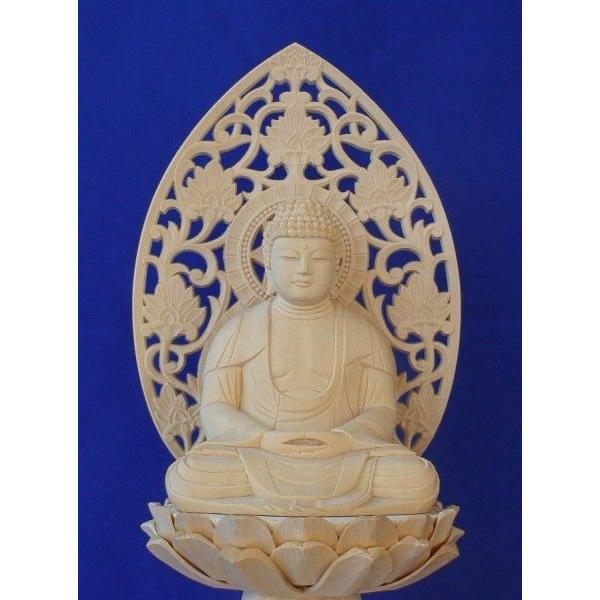 仏像 彫刻 木材 釈迦如来座像草光背六角台2.5寸桧木 ひのき(受注