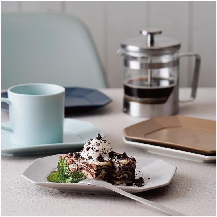 波佐見焼 角 プレート M / 18cm 角皿 取り皿 レンジ対応 食洗機対応