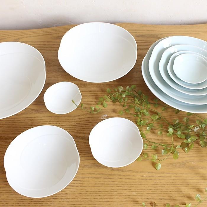 【未使用】波佐見焼 白山陶器 ともえ 浅鉢（中） 白磁 5客セット 白山陶器】【グッドデザイン賞受賞】ともえ浅鉢（中）白磁 5枚