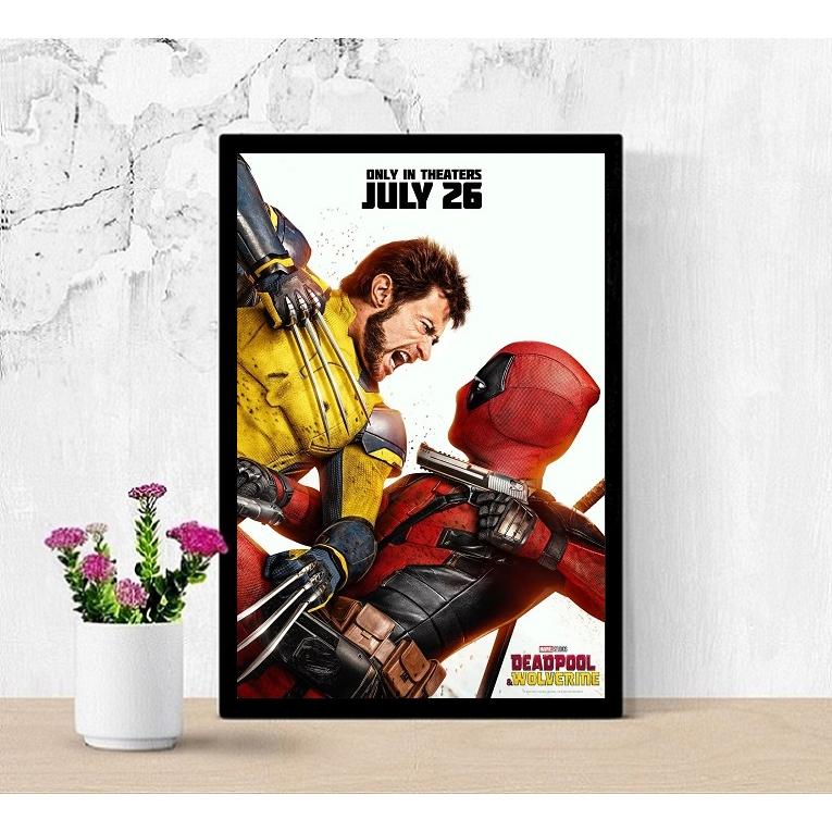映画館用ポスター　デッドプール&ウルヴァリン　US版　約102cm×69cm Amazon.co.jp: 【フレーム付-黒-】 映画ポスター デッドプール