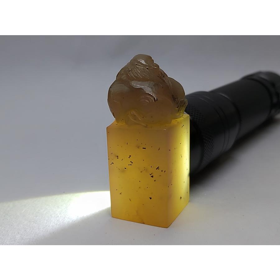 鈕付印材(10)唐・李白《送有人》詩刻入 2.1x2.1x5.5cm 印材 石材