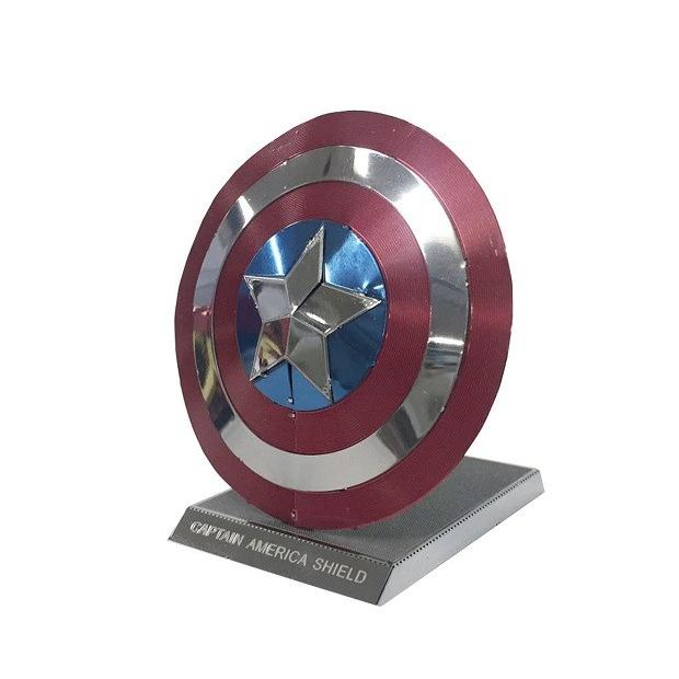 パズルメタリックナノパズル マルチカラー キャプテン アメリカ シールド R Me 02m テンヨー 梱60cm ジグソーパズル友蔵 通販 Yahoo ショッピング