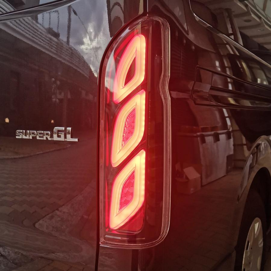 トヨタ（TOYOTA） VLAND 新作 200系 ハイエース LEDテールランプ