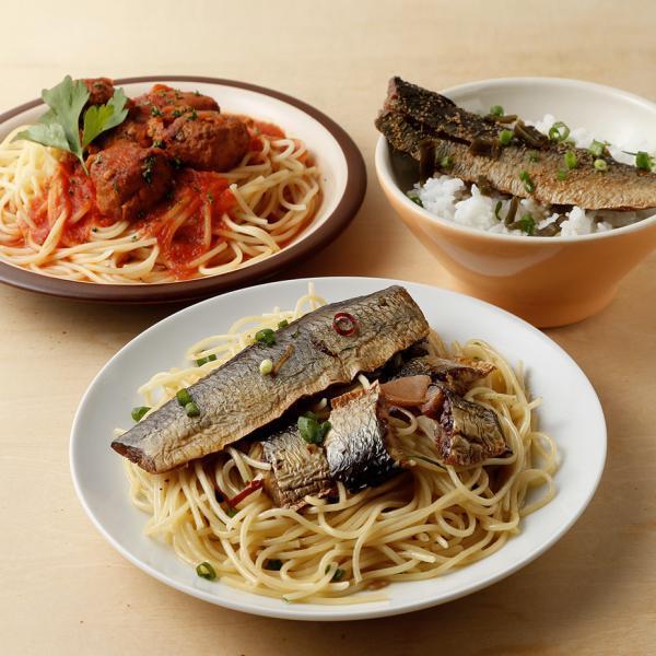 【特盛】インスタントカレー・丼・パスタ★お得な大容量セット！非売品★ ヤマモリ 名古屋丼 若鯱家カレー丼 1個 名古屋 名古屋めし カレー