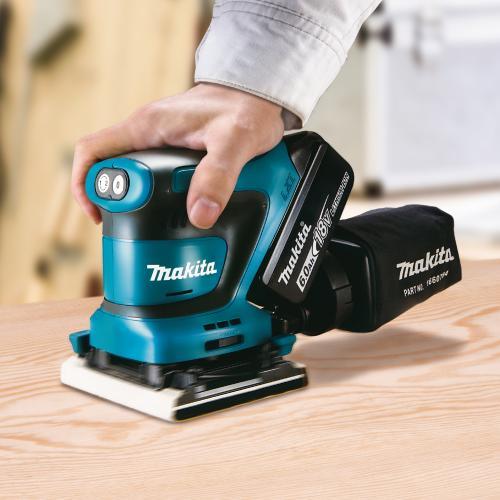 C2122　マキタ　makita　防塵ミニサンダ　BO480DZ　送料A　札幌　プラクラ南9条店　カード決済可能 マキタ（makita） 18V 充電式防じんミニサンダ BO480DZ（本体のみ