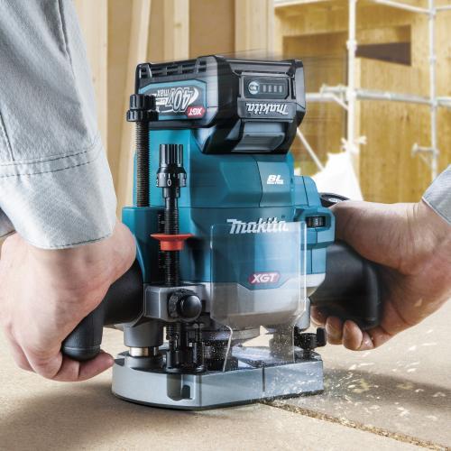 マキタ（makita） 40Vmax チャック孔径12mm 充電式ルータ RP001GZ